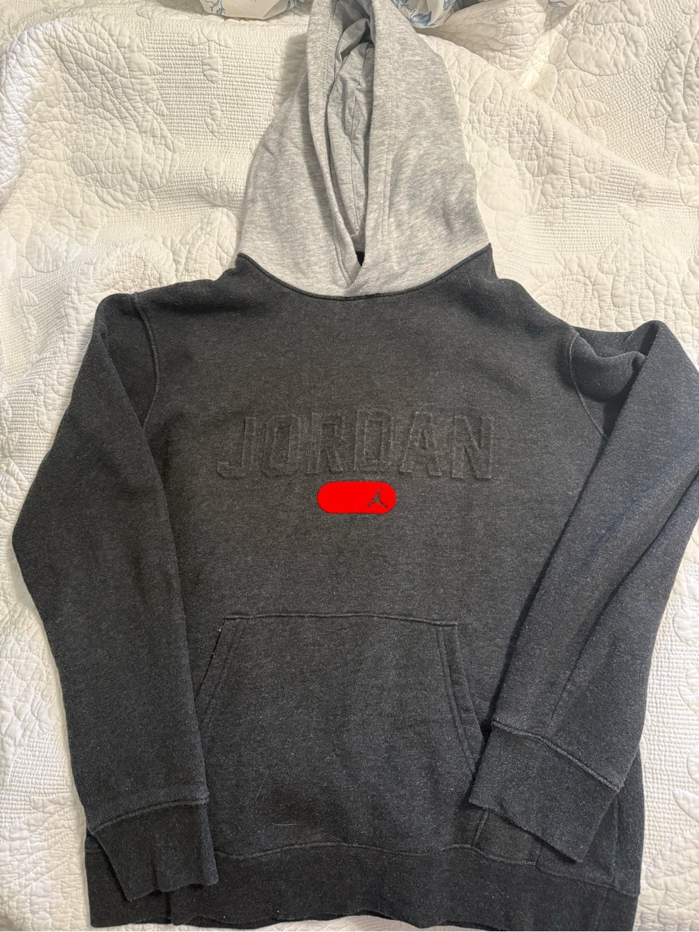 Boys Jordan hoodie size xl